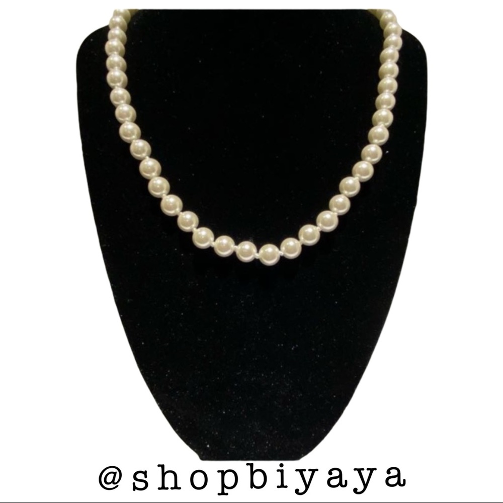 Occasion Womens Faux Pearl White Romantic Necklace
